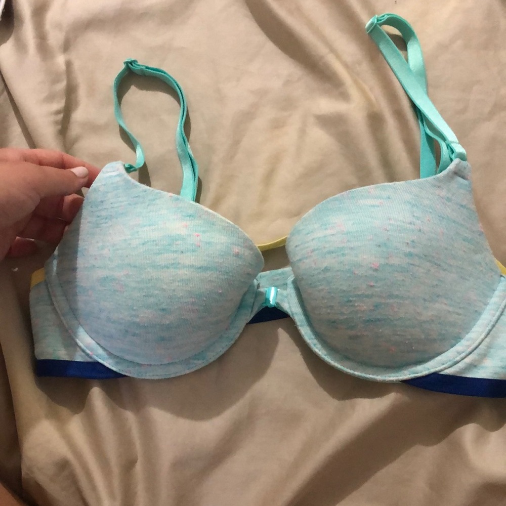 Victoria’s Secret bra
